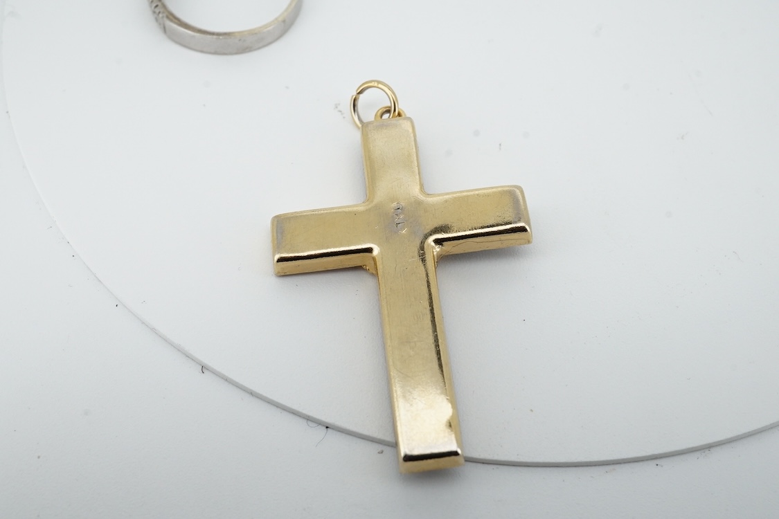 Two modern 9ct gold and cubic zirconia set rings, including white gold, two other simulated diamond set rings, together with an Italian cross pendant, a cameo brooch and an oval gilt metal locket.